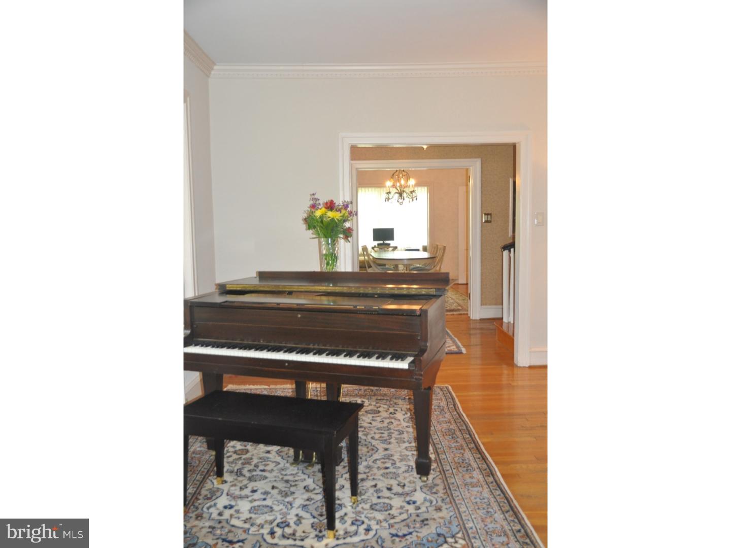 19 Llandaff Road Havertown, PA 19083 - Photo 6 of 24