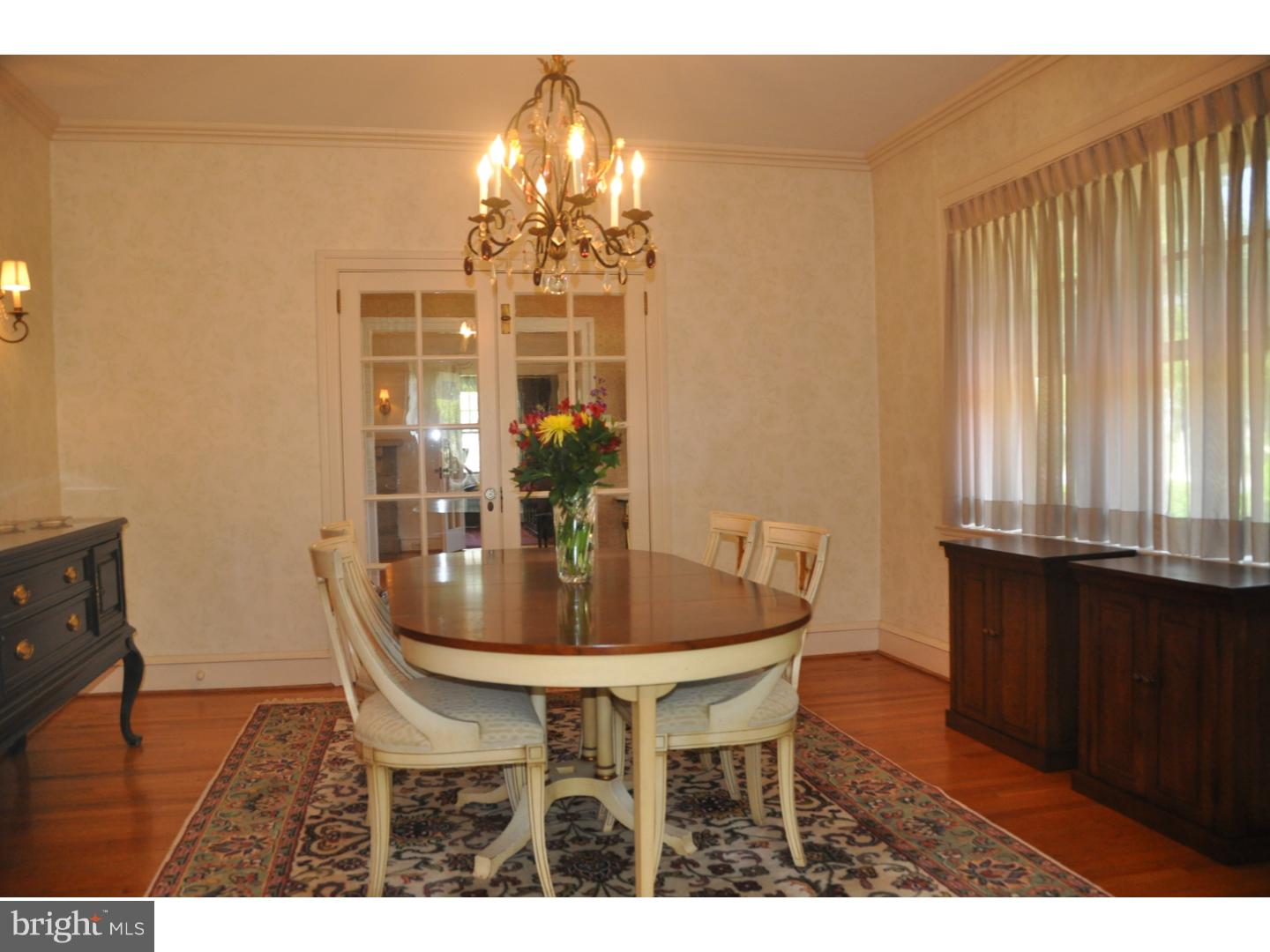 19 Llandaff Road Havertown, PA 19083 - Photo 7 of 24