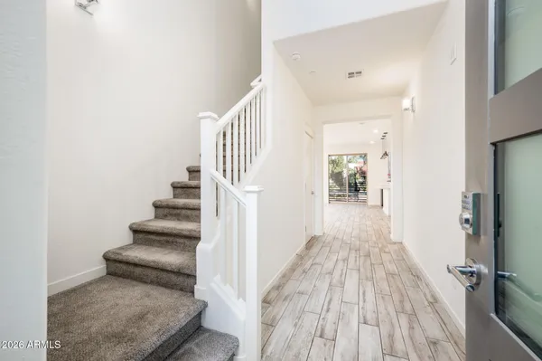 a view of entryway and front door