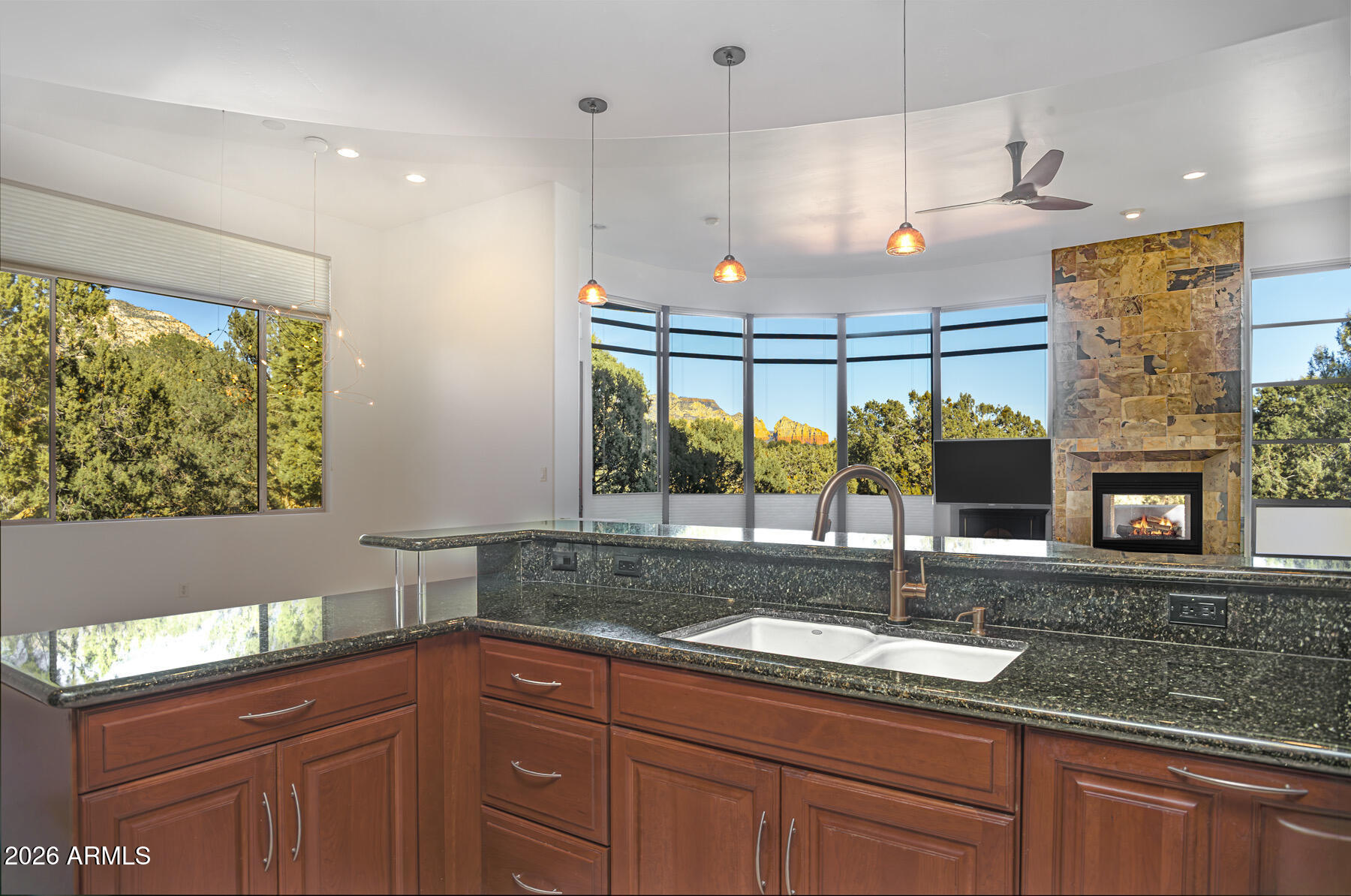 421 El Camino Road Sedona, AZ 86336 - Photo 15 of 44 IMG_2864