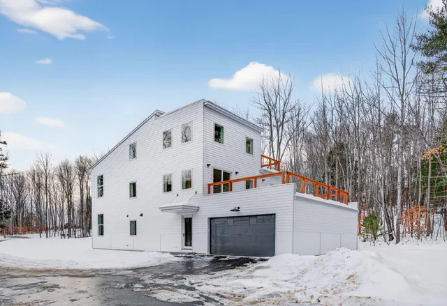 $995,000 | 24 Mattie Lane, Durham, ME 04222