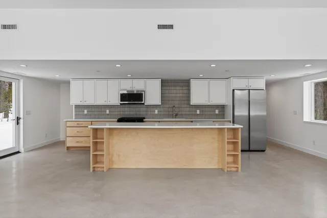 $995,000 | 24 Mattie Lane, Durham, ME 04222