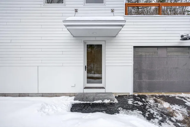 $995,000 | 24 Mattie Lane, Durham, ME 04222