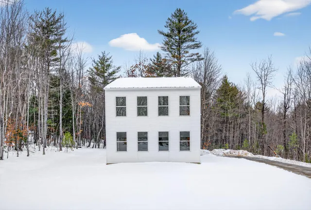$995,000 | 24 Mattie Lane, Durham, ME 04222