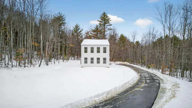 $995,000 | 24 Mattie Lane, Durham, ME 04222