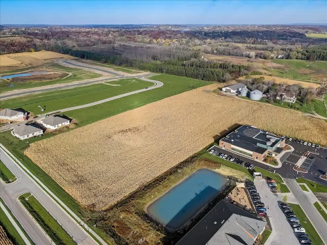 $1,175,000 | 83 Highway 83, Mukwonago, WI 53149