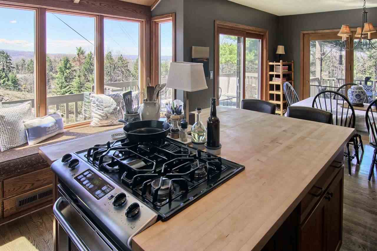 2840 Holiday Pines Road Traverse City, MI 49686 - Photo 13 of 48 1824019-12.JPG