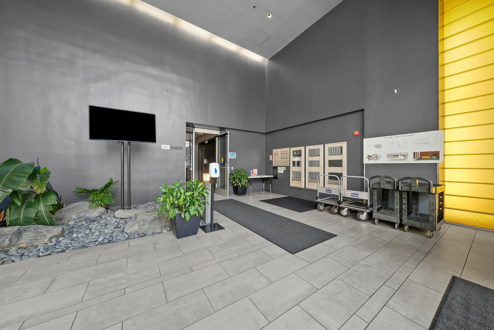 235 West Van Buren Street, Unit 3021 Chicago, IL 60607 - Photo 16 of 17