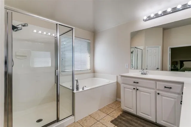 $365,000 | 10121 Ash Creek Lane, Fort Worth, TX 76177