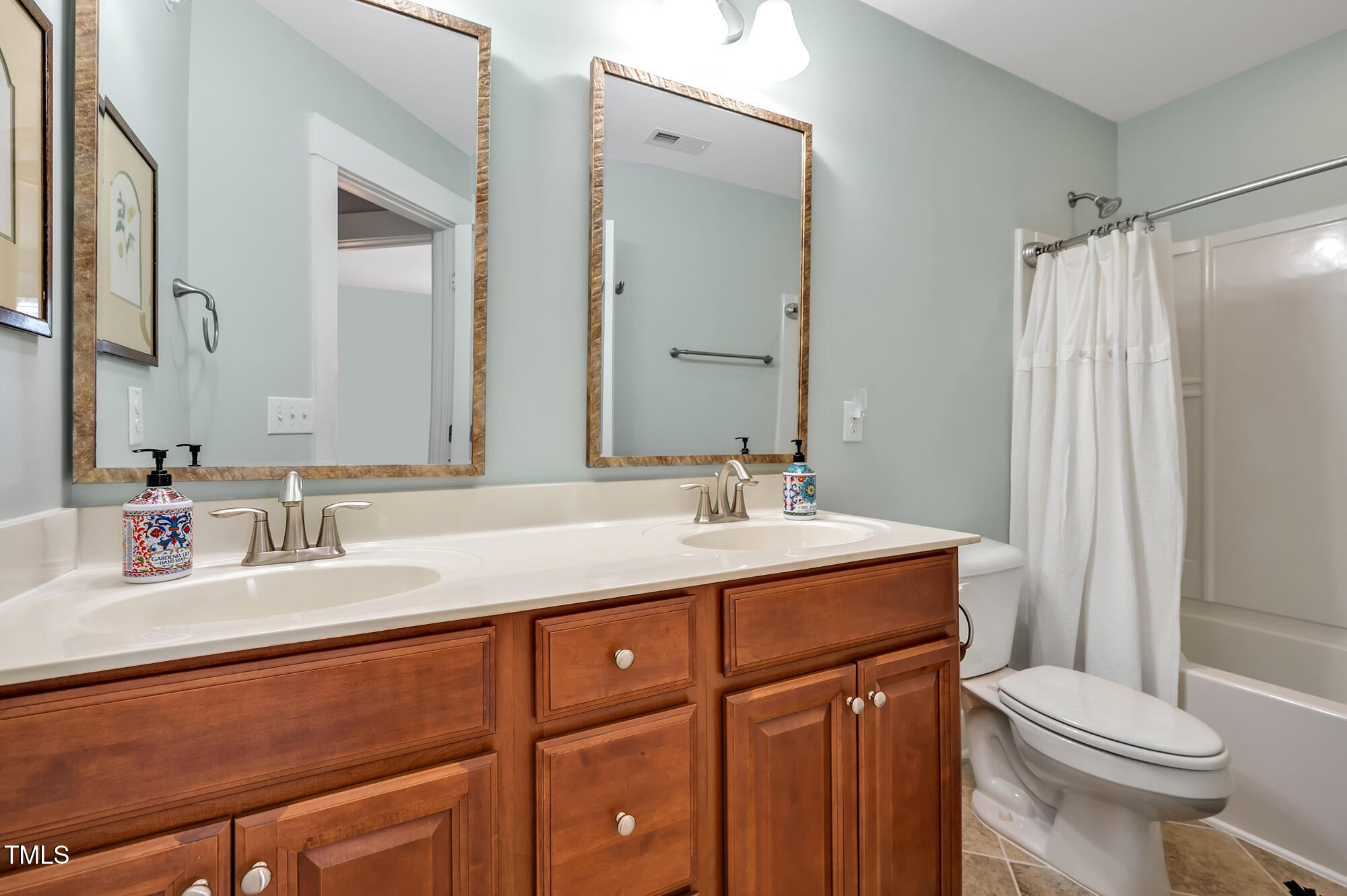 9307 Sevillanos Walk Raleigh, NC 27617 - Photo 31 of 37 FAR_1953