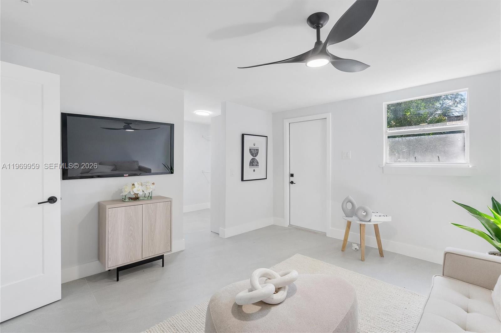 560 Northeast 110th Terrace Miami, FL 33161 - Photo 20 of 49