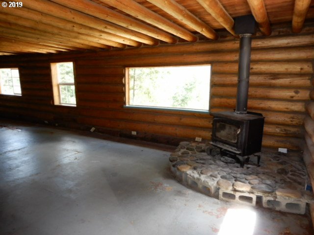 12900 North Myrtle Road Myrtle Creek, OR 97457 - Photo 3 of 18 Gallery Image 3