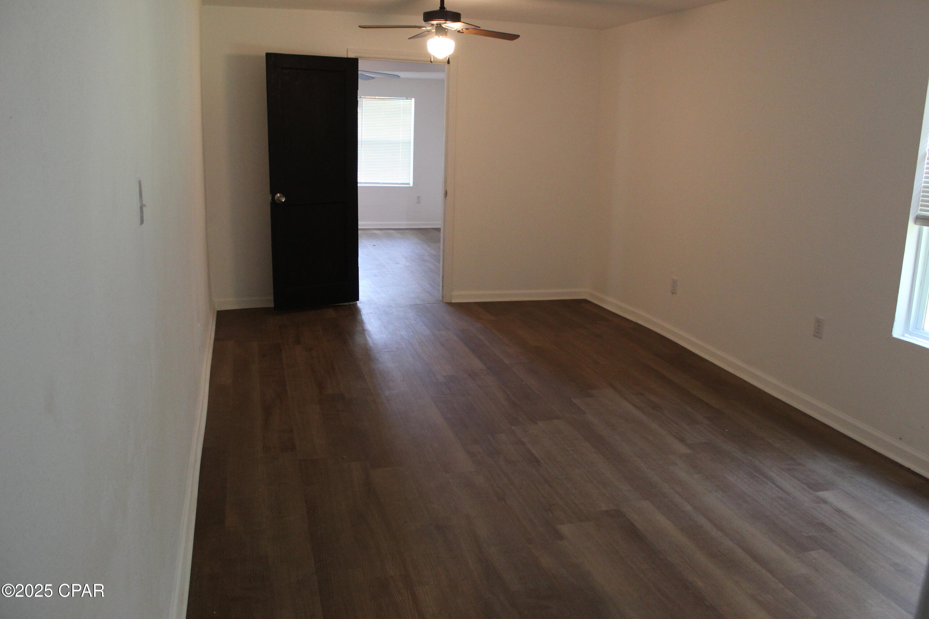 668 Wrights Creek Road Caryville, FL 32427 - Photo 23 of 33