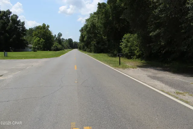 $159,000 | 668 Wrights Creek Road, Caryville, FL 32427