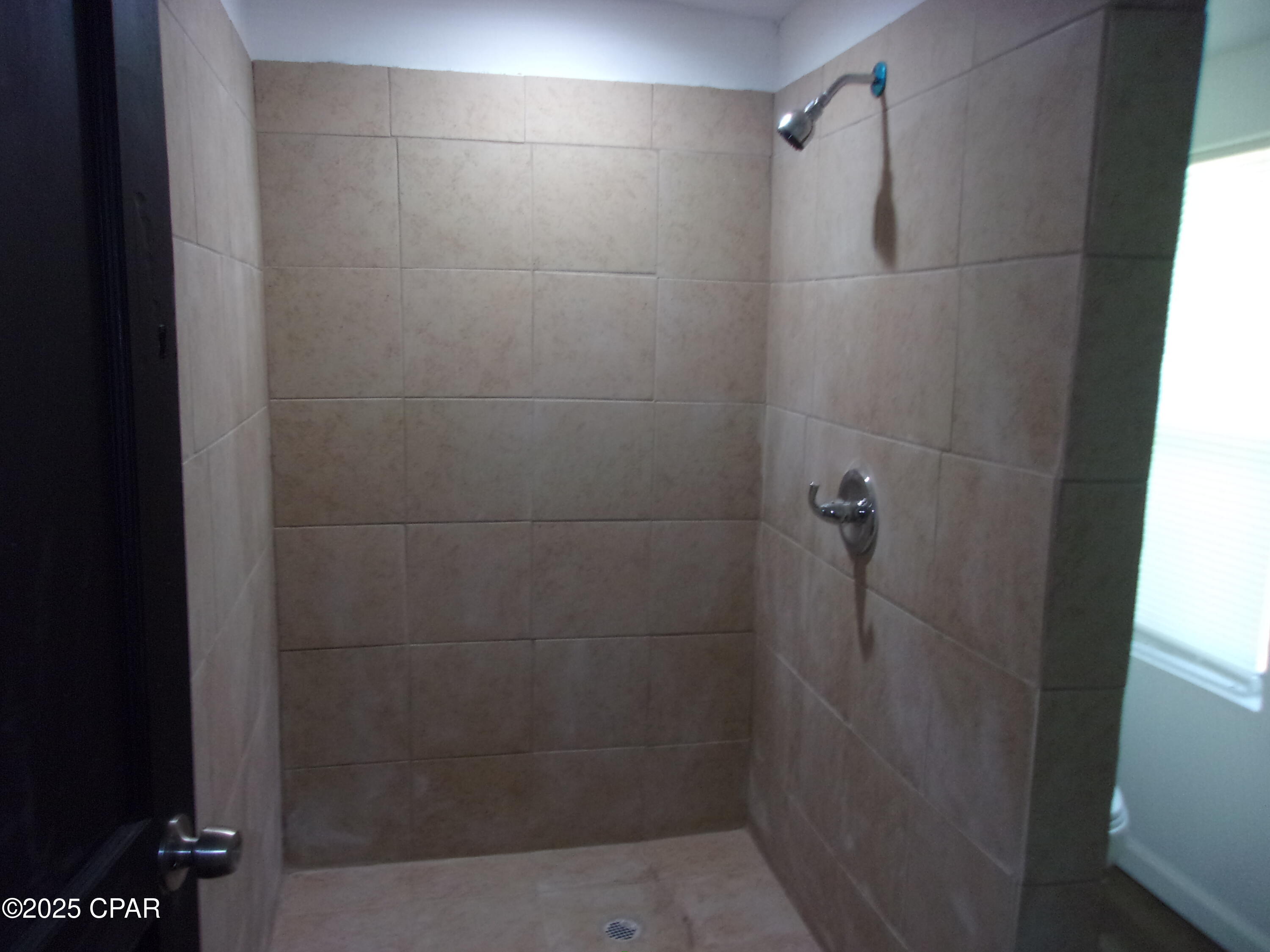 668 Wrights Creek Road Caryville, FL 32427 - Photo 5 of 33