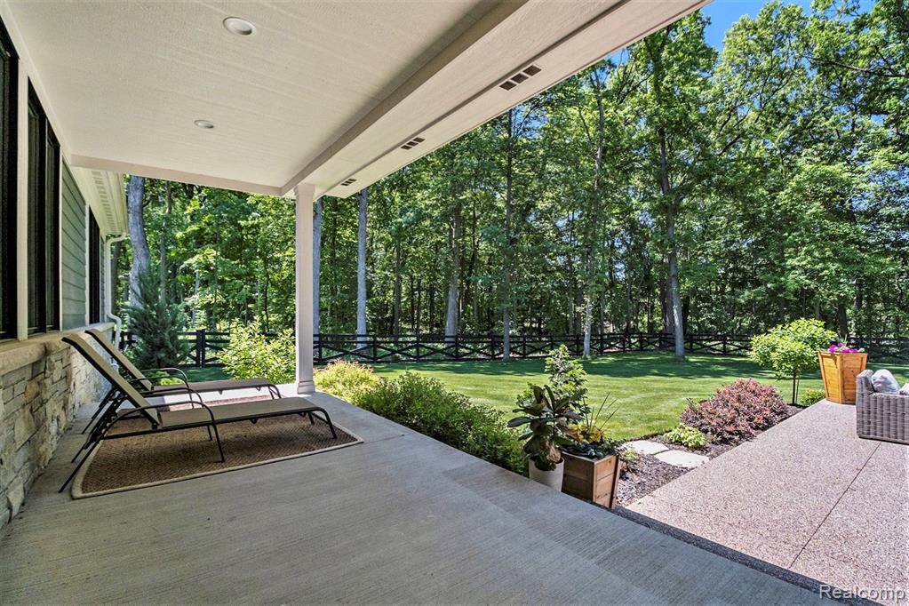 471 Montclair Way Milford, MI 48381 - Photo 57 of 75