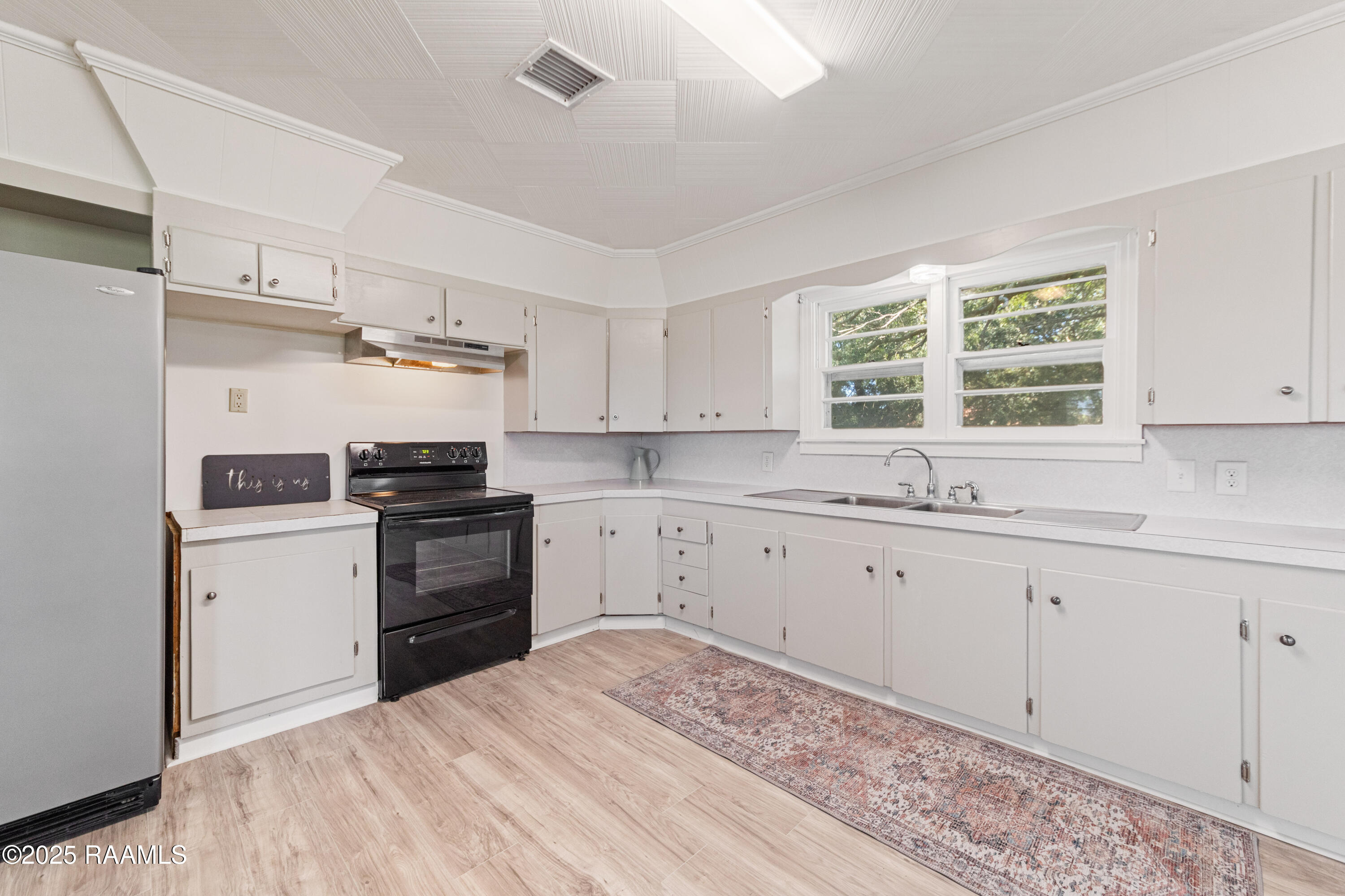 810 Klaby Meaux Road Kaplan, LA 70548 - Photo 13 of 42 810 Klaby Meaux-32