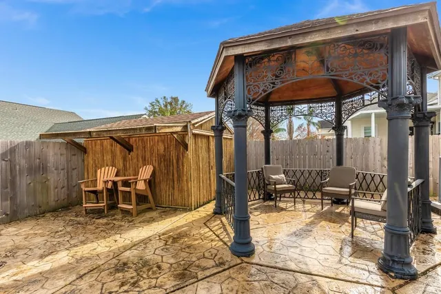 $340,000 | 311 Nottaway Drive, Destrehan, LA 70047