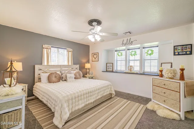 $615,000 | 41738 Shain Lane, Quartz Hill, CA 93536