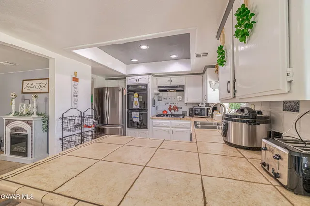 $615,000 | 41738 Shain Lane, Quartz Hill, CA 93536