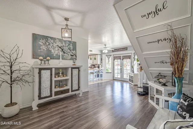 $615,000 | 41738 Shain Lane, Quartz Hill, CA 93536