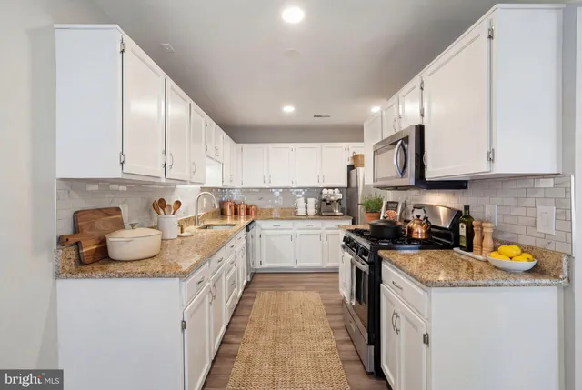 $625,000 | 14532 Eddy Court, Centreville, VA 20120