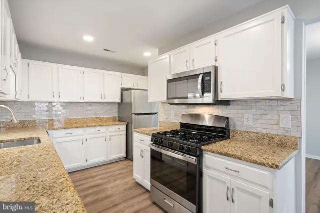 $625,000 | 14532 Eddy Court, Centreville, VA 20120