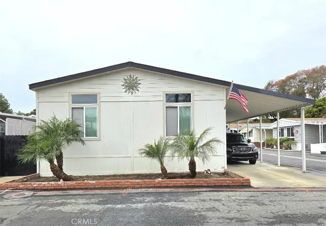 $199,900 | 20701 Beach Boulevard, Unit 30, Huntington Beach, CA 92648