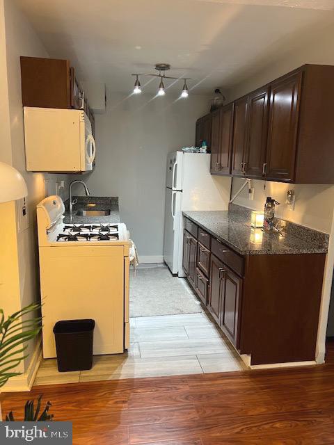 1200 South Arlington Ridge Road, Unit 311 Arlington, VA 22202 - Photo 4 of 17