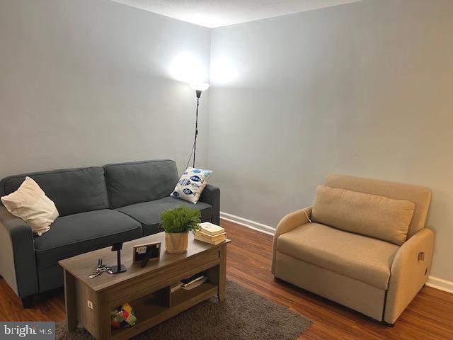 1200 South Arlington Ridge Road, Unit 311 Arlington, VA 22202 - Photo 6 of 17