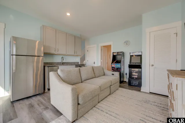 $1,845,000 | 984 Cruz Bay Lane, Corolla, NC 27927