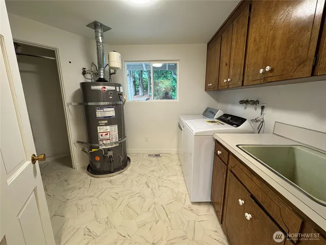 a view of a indoor garage