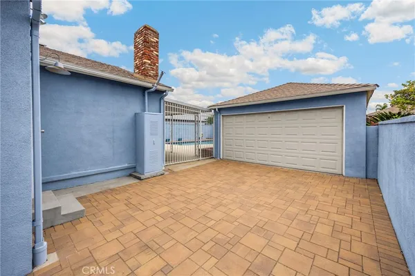 $889,000 | 8828 Zeiler Avenue, Arleta, CA 91331