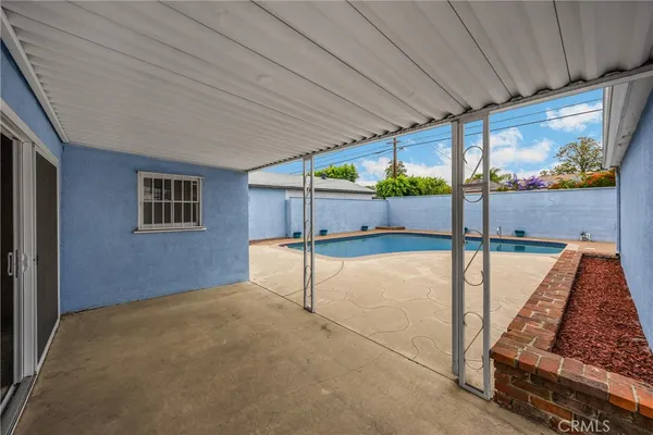 $889,000 | 8828 Zeiler Avenue, Arleta, CA 91331
