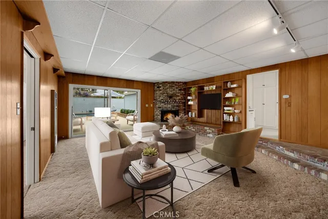 $889,000 | 8828 Zeiler Avenue, Arleta, CA 91331