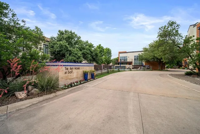 $389,000 | 2608 Museum Way, Unit 3417, Fort Worth, TX 76107