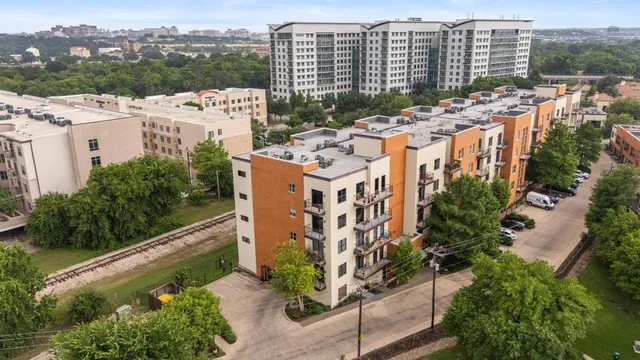 $389,000 | 2608 Museum Way, Unit 3417, Fort Worth, TX 76107