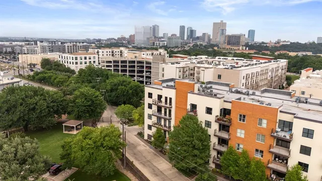 $389,000 | 2608 Museum Way, Unit 3417, Fort Worth, TX 76107