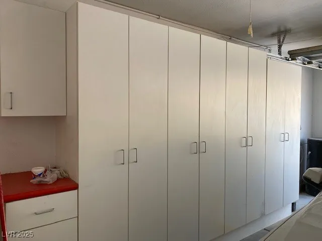 $1,895 | 9645 Deer Park Avenue, Las Vegas, NV 89148