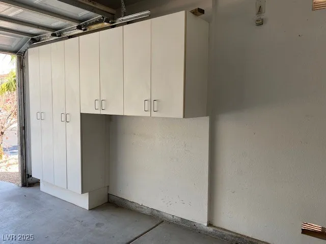 $1,895 | 9645 Deer Park Avenue, Las Vegas, NV 89148