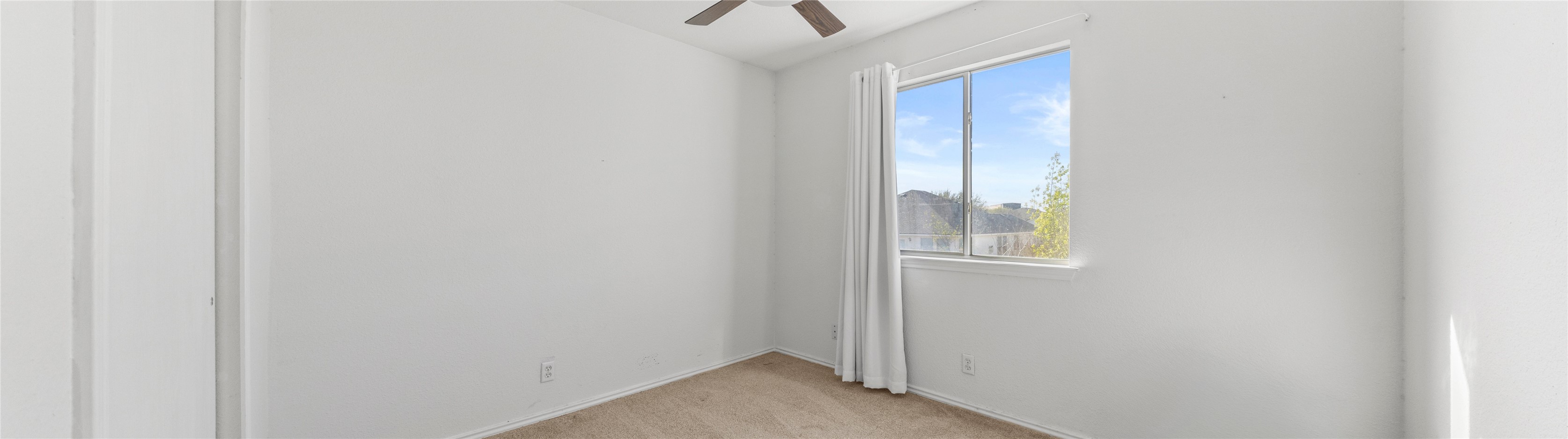 248 Endeavour Kyle, TX 78640 - Photo 21 of 32 Spare room featuring ceiling fan and light colored carpet