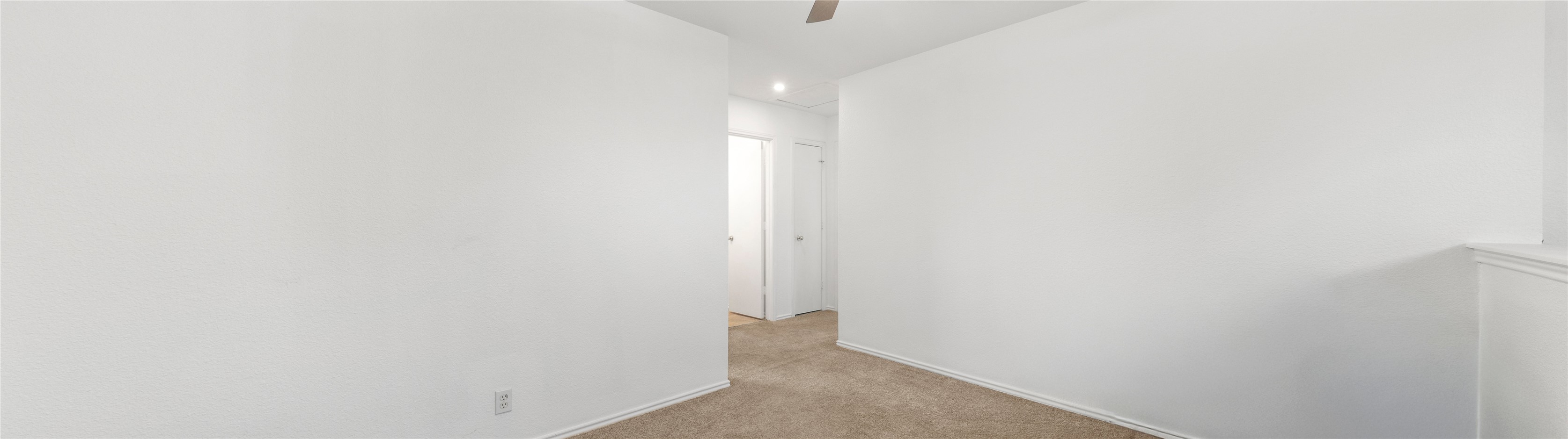 248 Endeavour Kyle, TX 78640 - Photo 23 of 32 Corridor featuring light carpet and recessed lighting
