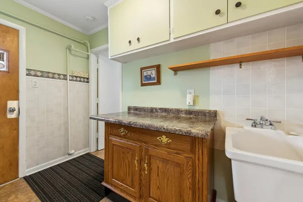 $524,900 | 1715 Verde Court, Mount Prospect, IL 60056
