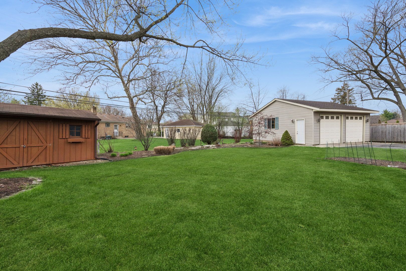 1715 Verde Court Mount Prospect, IL 60056 - Photo 22 of 30 a view of house with backyard