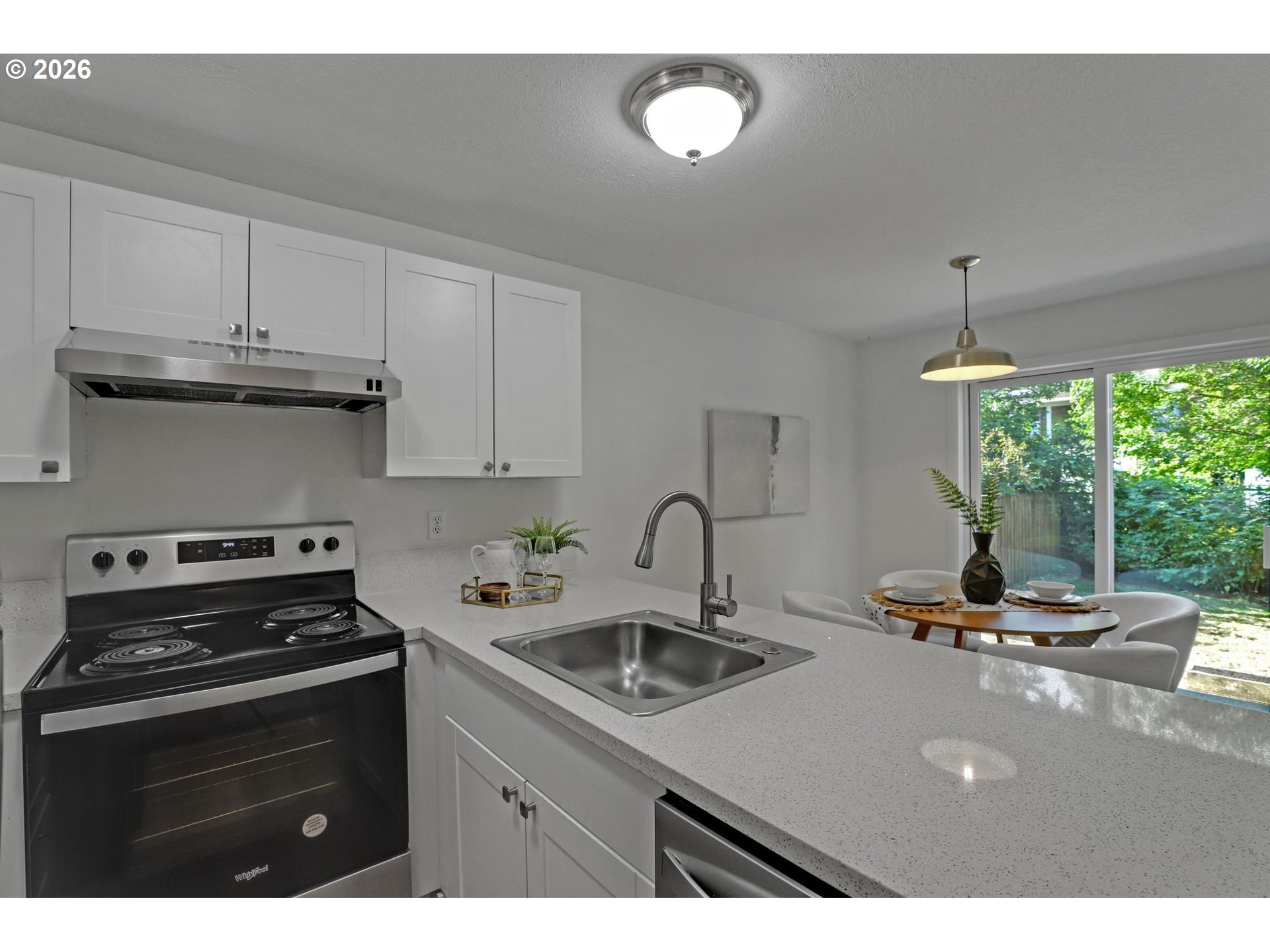 7616 North Edison Street Portland, OR 97203 - Photo 8 of 18