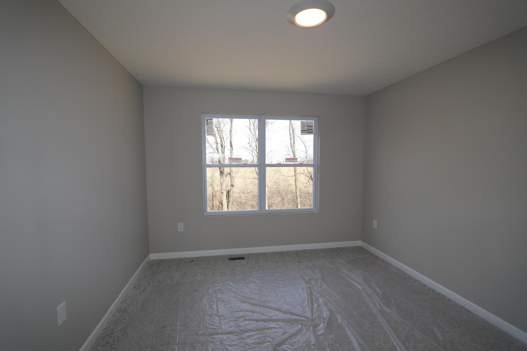 58 Chambers Bay Road Commercial Point, OH 43116 - Photo 8 of 19 Bedroom
