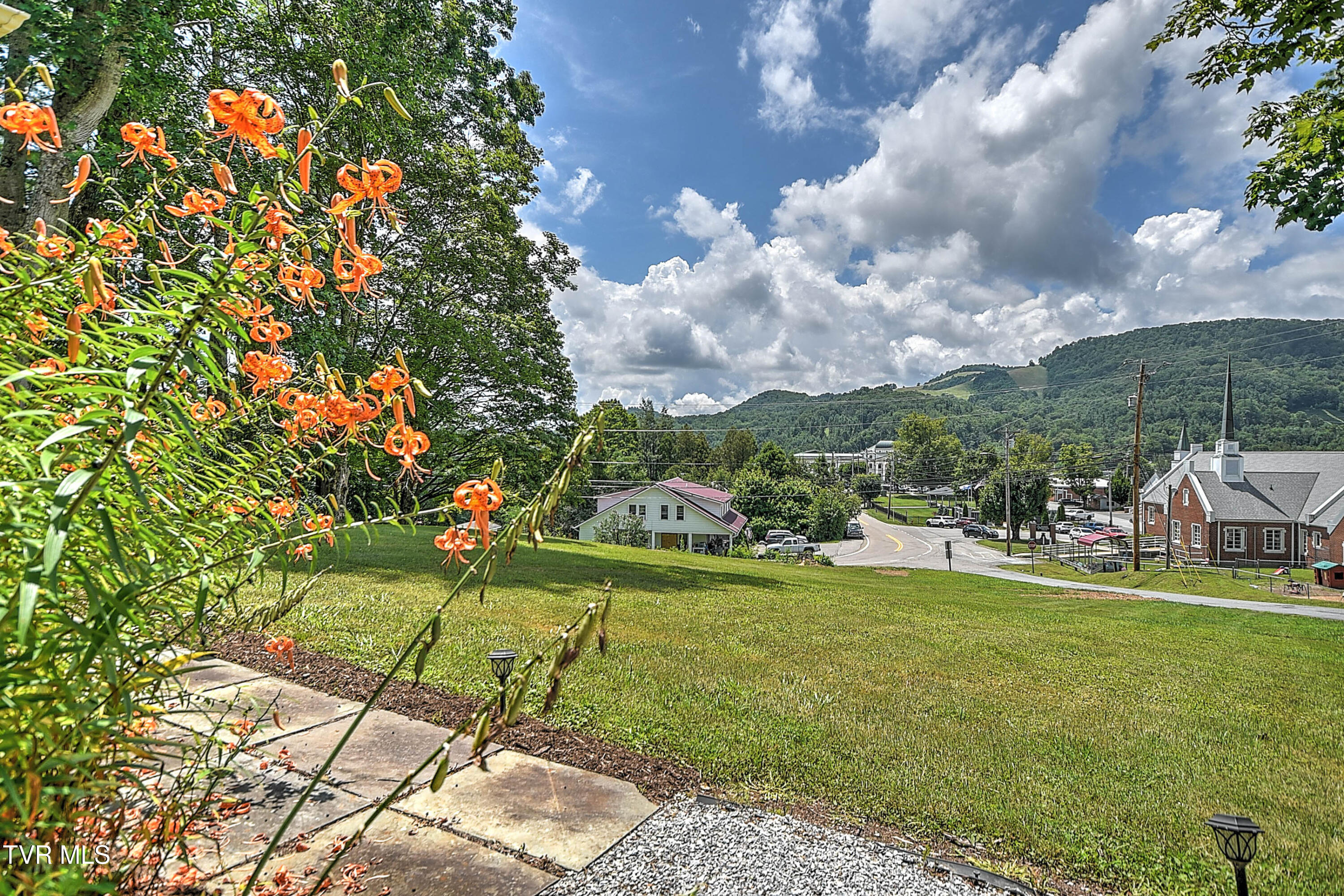 390 Sokassa Road Newland, NC 28657 - Photo 42 of 76 390 Sokassa #1 TN-9