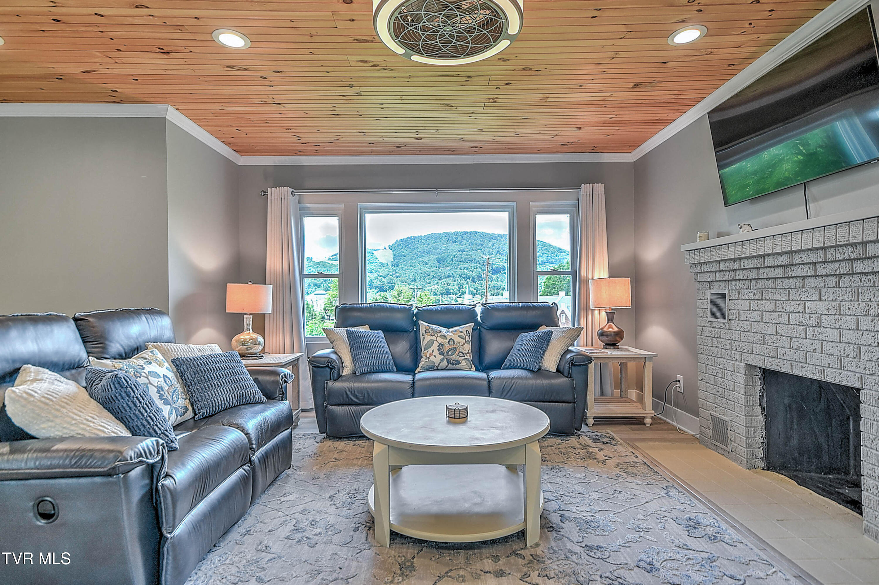 390 Sokassa Road Newland, NC 28657 - Photo 6 of 76 390 Sokassa #1 TN-12