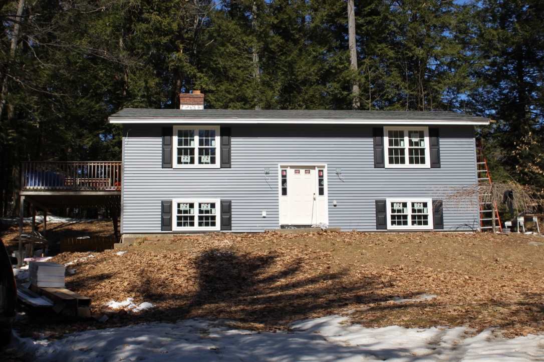 18 Meredith Lane Barnstead, NH 03225 - Photo 1 of 16 Gallery Image 1