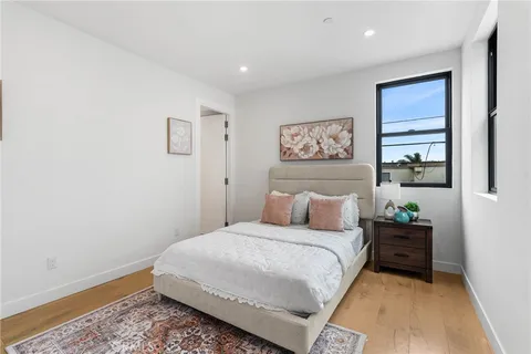 $3,299,000 | 424 20th Huntington Beach, Huntington Beach, CA 92648